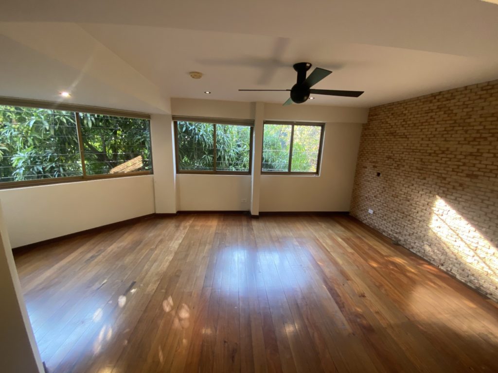 778c5f56-44f0-42dd-8531-10e7c8705dc5