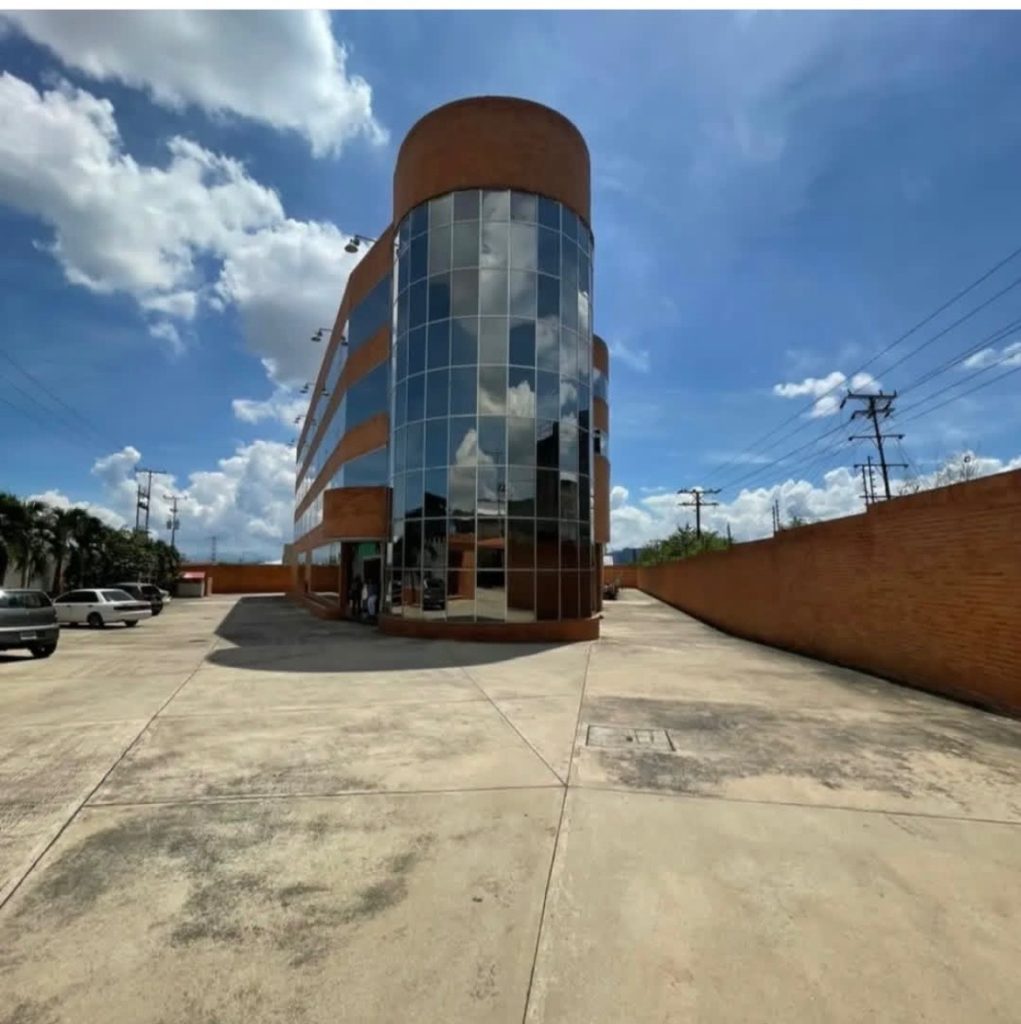 7e6e6020-fb9c-4e33-962e-4f5c98205deb