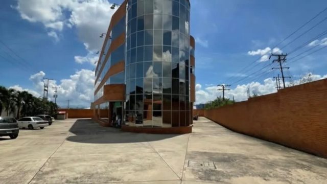 7e6e6020-fb9c-4e33-962e-4f5c98205deb