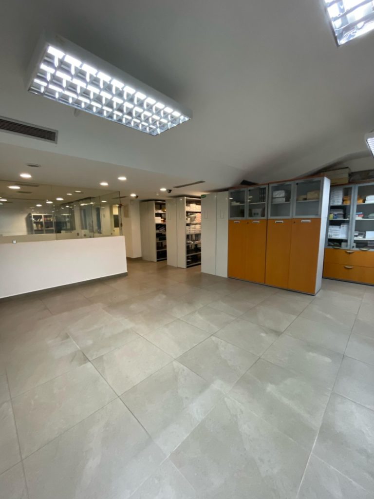 a31fc8fb-d303-4b6e-b816-7974dfdfcd1d