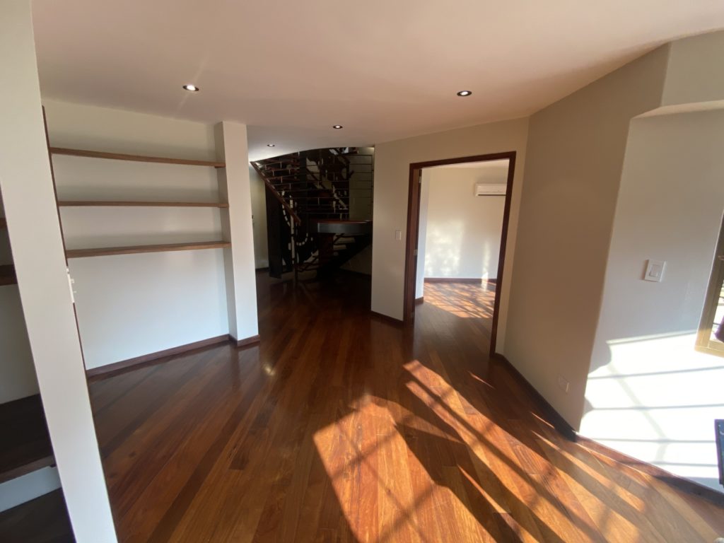 bbff8dba-266e-460f-91c0-f0c4ddf3e8f1