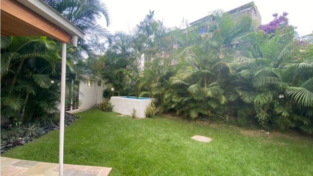 eyJidWNrZXQiOiJzdGF0aWN3Iiwia2V5IjoiaW5tdWVibGVzXC9ncjU2MTc4MTcyMDI2MDQwMTAyNDMxMi5qcGciLCJlZGl0cyI6eyJub3JtYWxpc2UiOnRydWUsInJvdGF0ZSI6MCwicmVzaXplIjp7IndpZHRoIjo5NzksImhlaWdodCI6NzQzLCJma-1