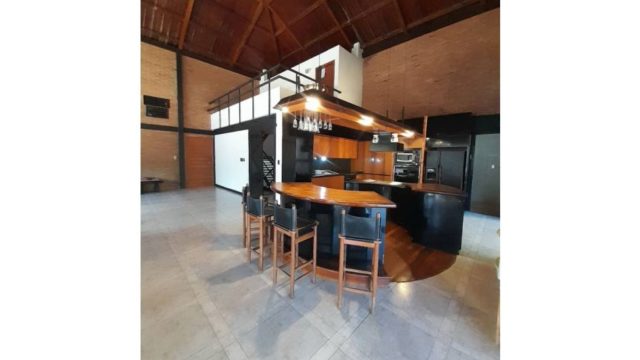 eyJidWNrZXQiOiJzdGF0aWN3Iiwia2V5IjoiaW5tdWVibGVzXC9ncl9jYXNhX2VuX3ZlbnRhX2VsX3ZhbGxlX2lzbGFfZGVfMTc3MzEzOTU4NC00Mjg1XzMwNjUuanBlZyIsImVkaXRzIjp7Im5vcm1hbGlzZSI6dHJ1ZSwi